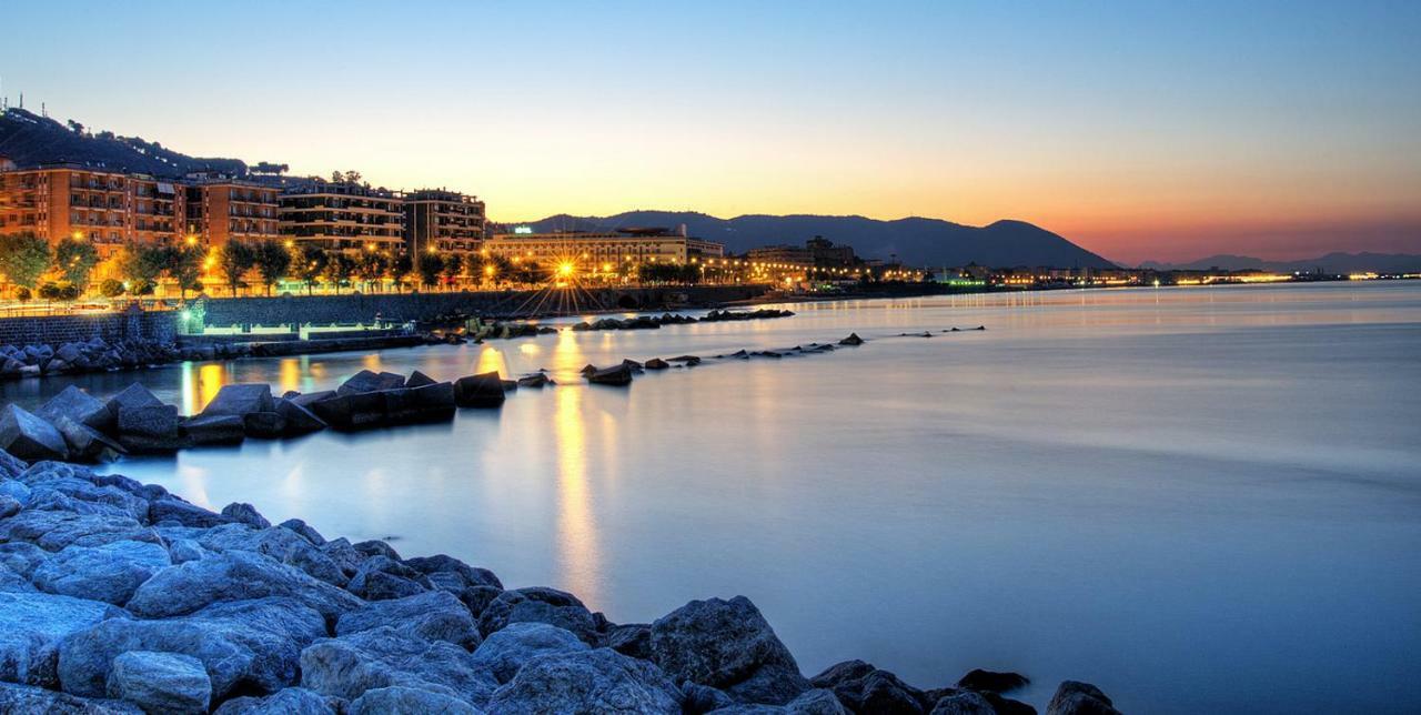 Casa Sul Corso Leilighet Salerno Eksteriør bilde
